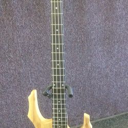 Bass Guitar Warlock Style 4-String Right Hand