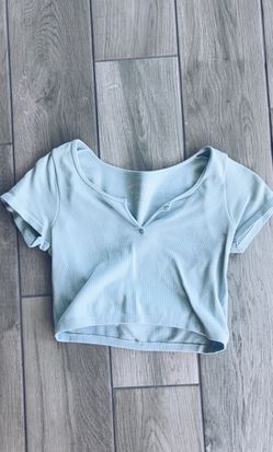 BLUE MEDIUM CROP TOP