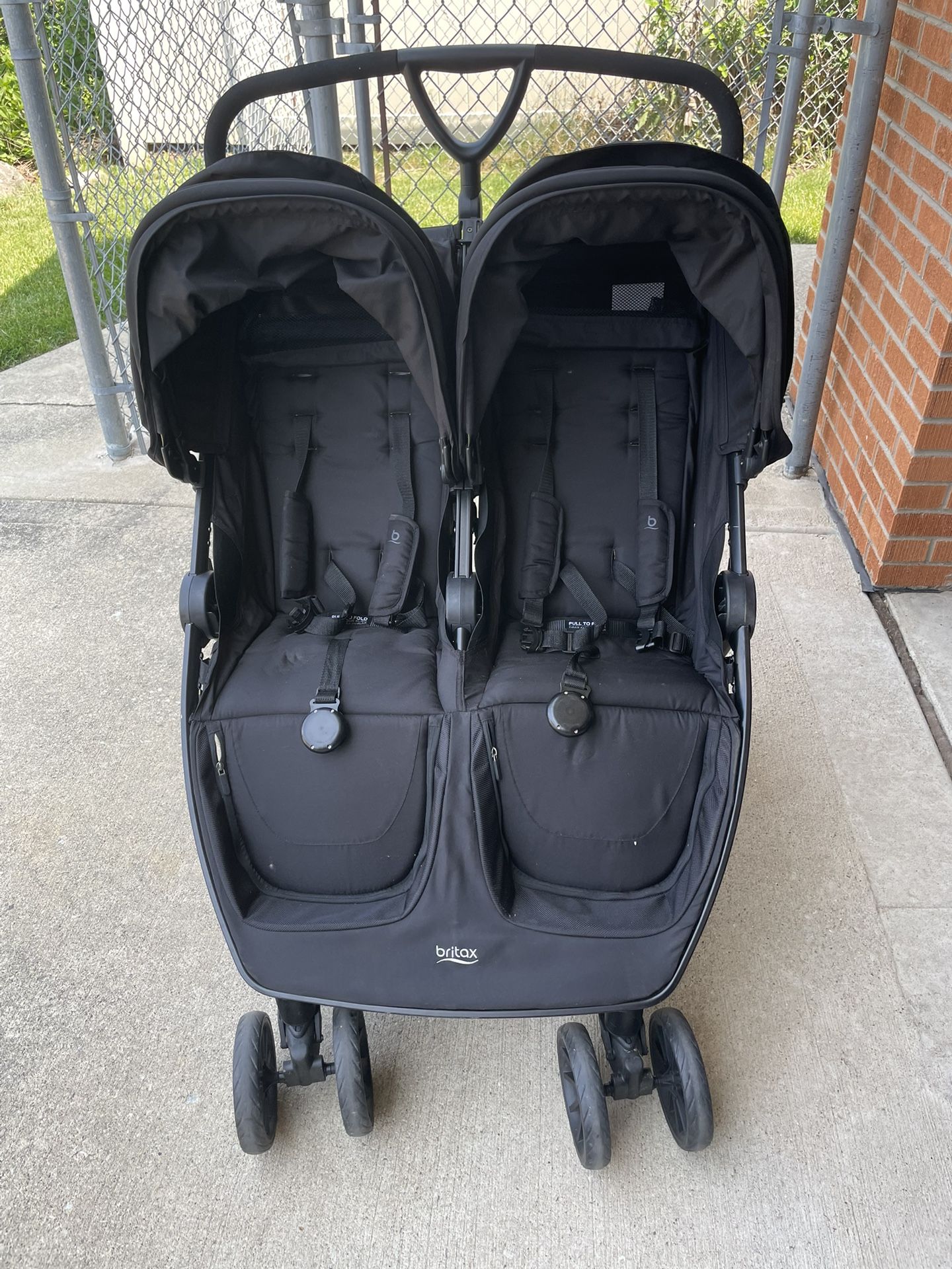 BRITAX DOUBLE STROLLER