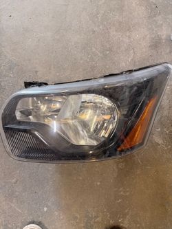 2012 - 2014 ford focus Headlight