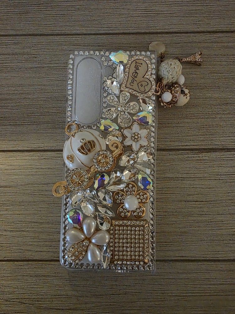 3 Galaxy Zfold 5 Cases And 1 privacy screen Protector