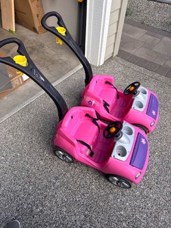 Kid push cars