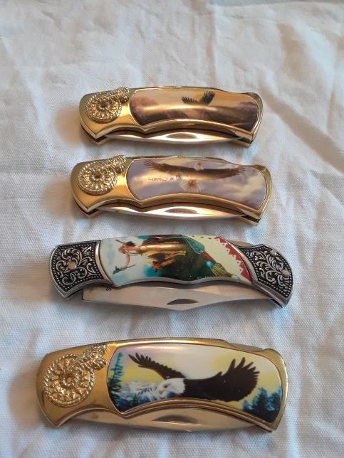 4 knives great shape stainles steel.