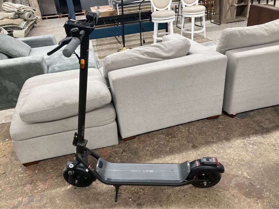 NIU KQi100P Electric Scooter Only $175 At Liquid8