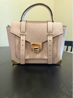 Pink Micheal Kors Bag