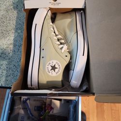 Unisex Converse Shoe