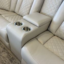 NEW RECLINING SECTIONAL