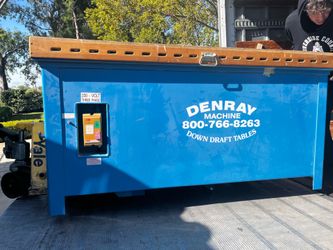 Denray downdraft sanding table