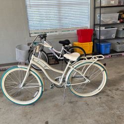 Deluxe Huffy Ladies Bike