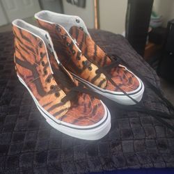Vans Size 5.5