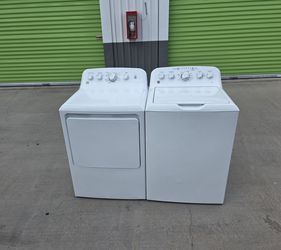 Washer and GAS DRYER set