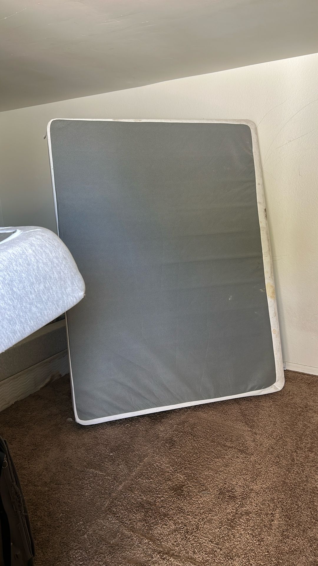Queen Metal Box Spring