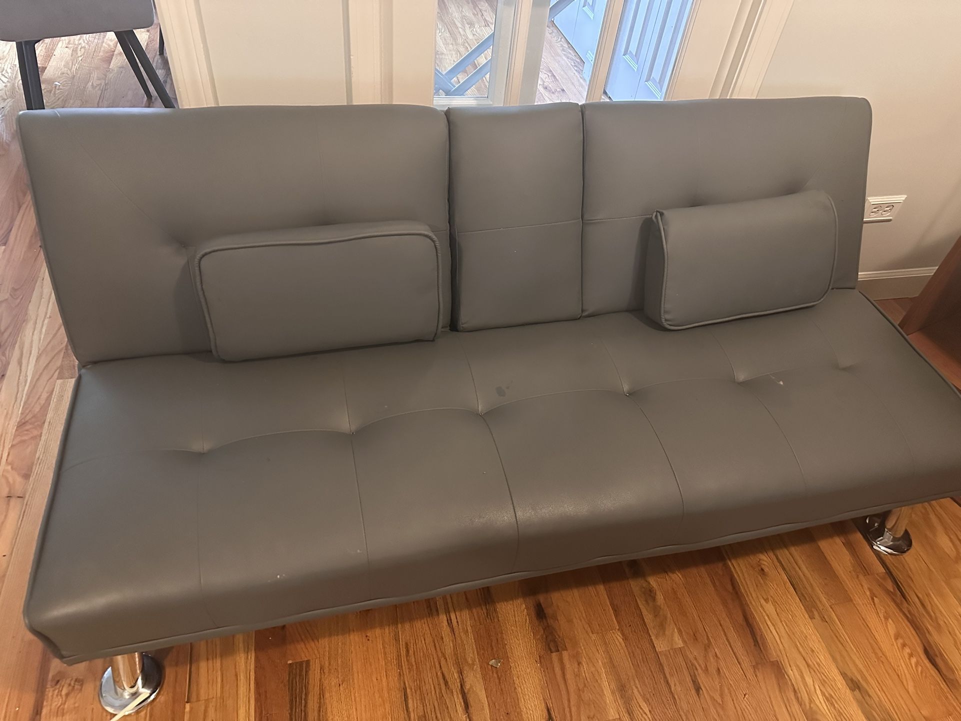 Convertible futon sofa