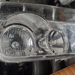 2006 Chrysler 300 Headlights Oem