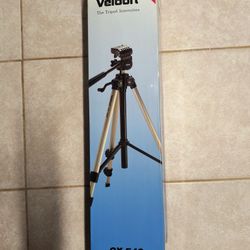 Velbon CX-540 Deluxe Photo Tripod with 3-way Quick -Release Panhead