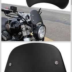 New Motorcycle Windshield Black Front Fly screen Universal Windscreen with Mount Bracket for 5” to 7” Round Headlight with Bolts on The Side,Black Win