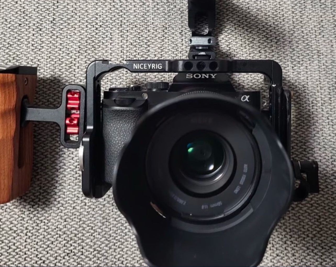 Sony a7ii Mirrorless Camera + Sony FE 3.5-5.6 28-70 Lens