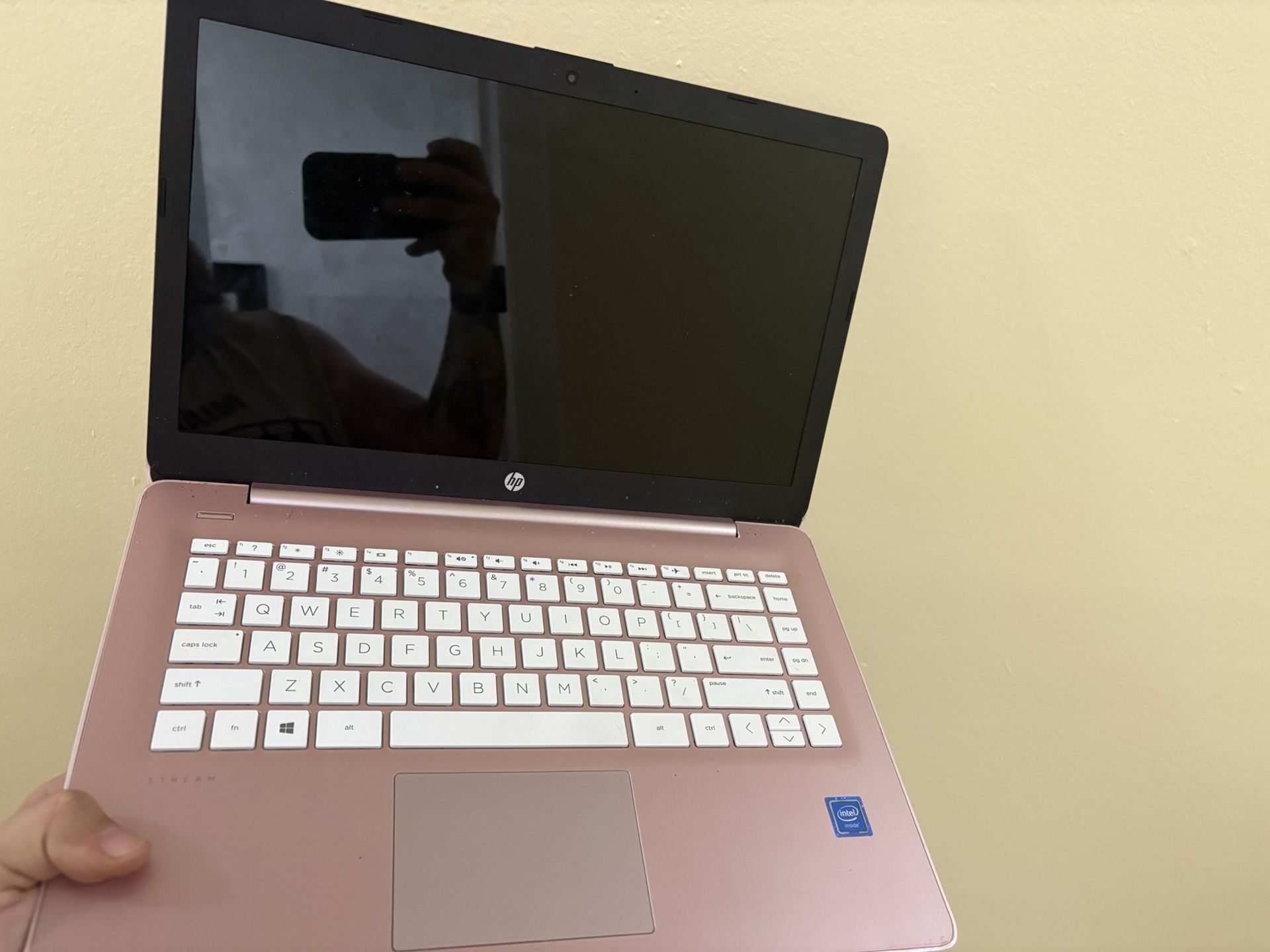 Hp Laptop Used 3 Times