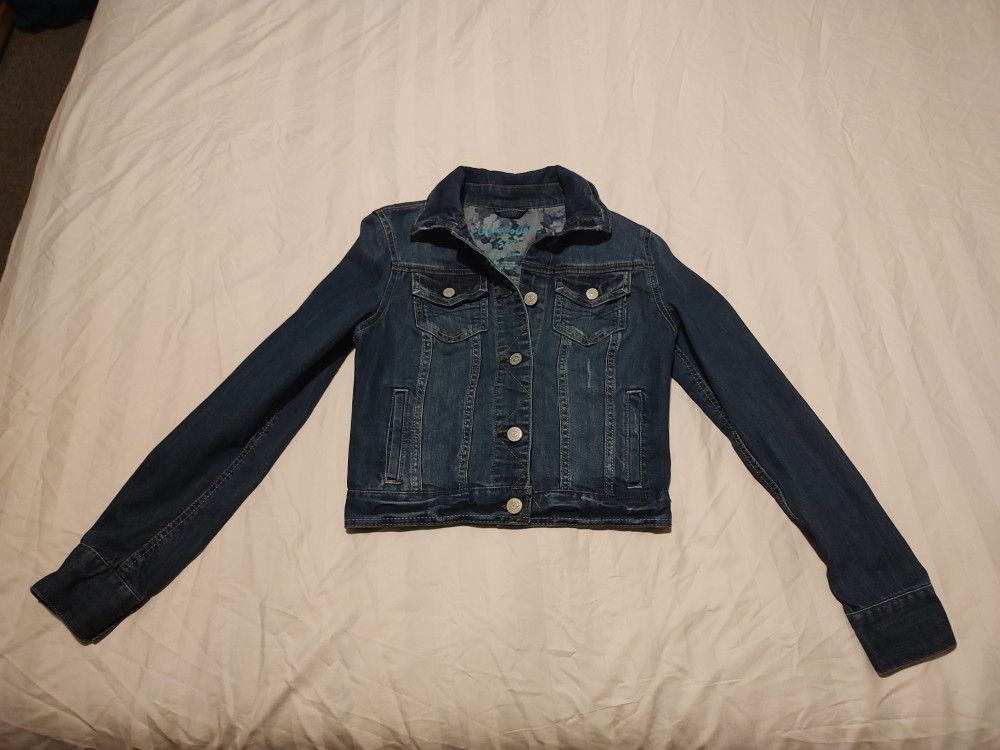 Aeropostale Cropped Jean Jacket Womens Small Petite Blue Distressed 