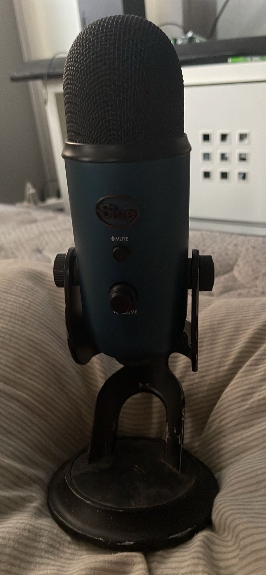 USB Blue Yeti Microphone