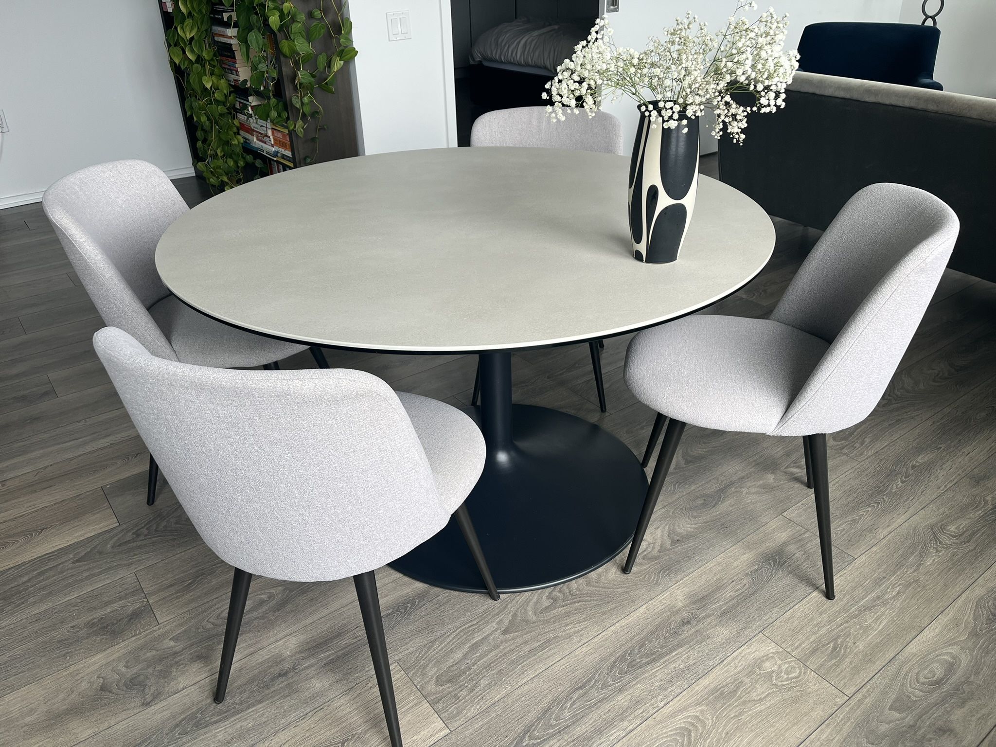 Room & Board Round Dining Table