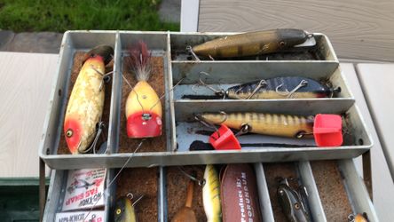 Old Plano Tackle Box with some Old Wood Lure (Heddon,Creek Chub