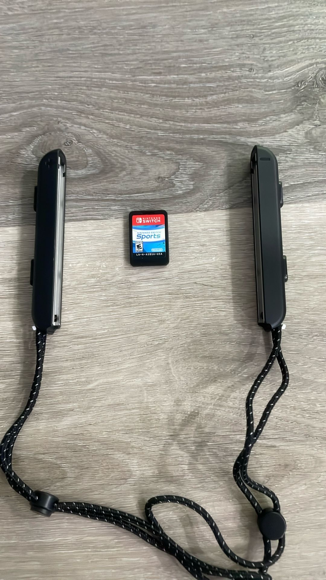 Switch Sports Game w/ Straps Included