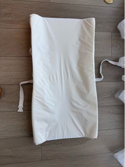 Changing pad