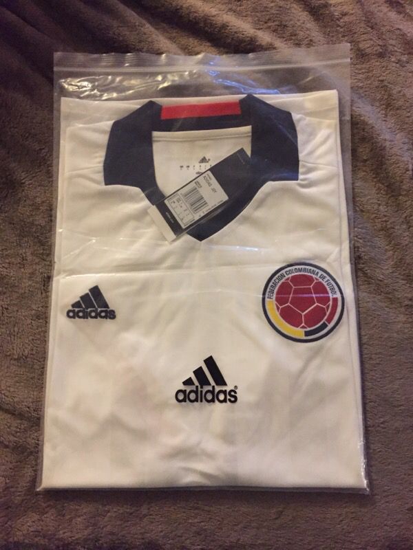 Adidas Colombia away jersey men's size large