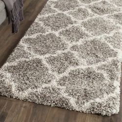 SAFAVIEH Shag Long Runner Rug 2’3” X 12’ Grey & Ivory 