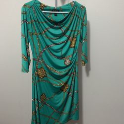 Cartise Woman’s Dress. Size 6. 