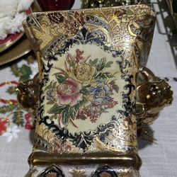 Satsuma  Gilded Ceramic Porcelain Vase