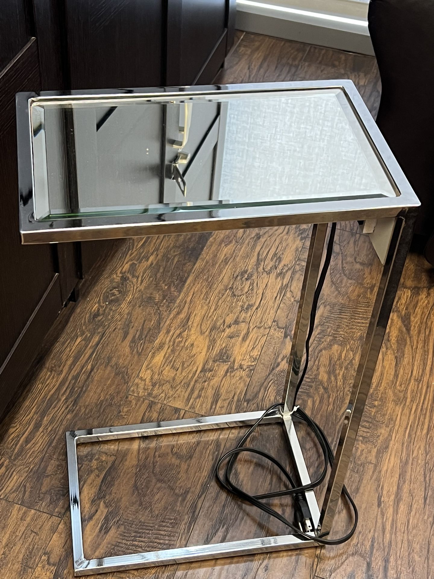 Side Mirror Table With Cord Plug In