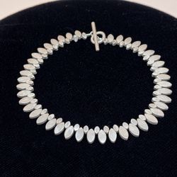 Rare vintage Canadian leaf bracelet