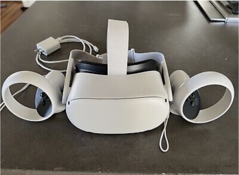 Oculus Quest 2 64gb with Games for Sale in Orange, CA - OfferUp