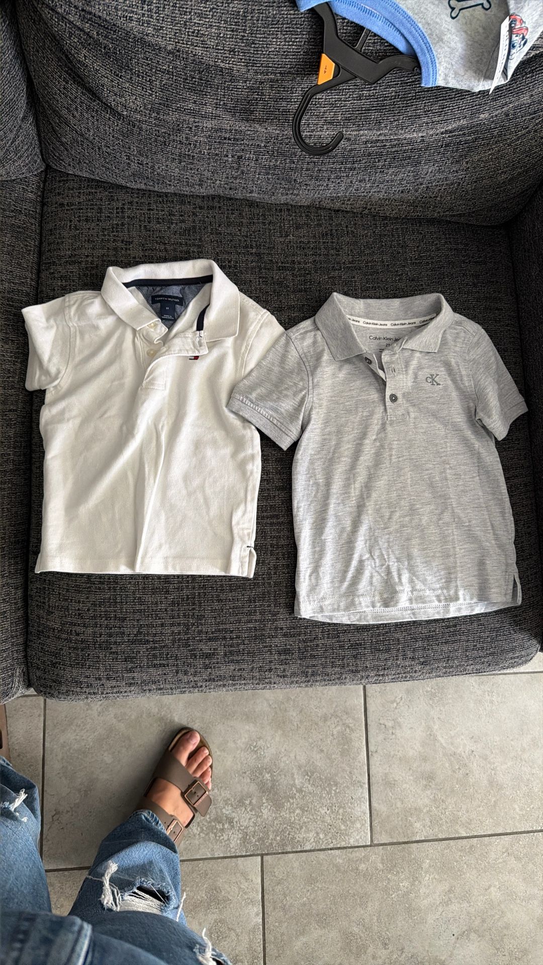 2T Polos