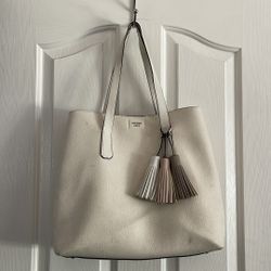 Guess Tote in Winter White Vegan Leather $15