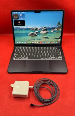 MacBook Air 13” M2 + Office 2024 (Word Etc) + Nice Case! 92% Batt / 8GB / 256GB / Tahoe