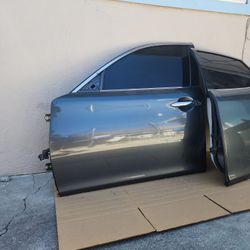 Infiniti m37 doors