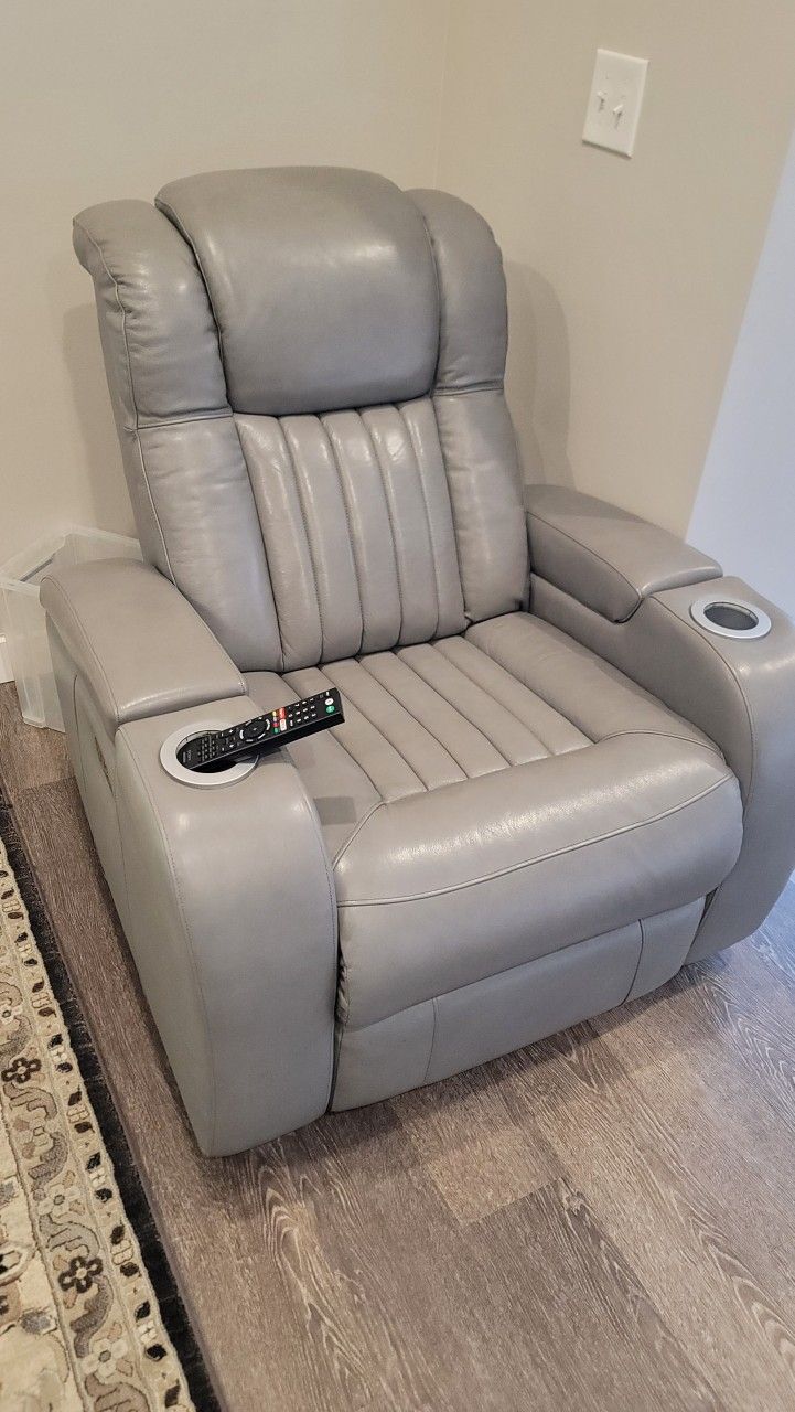 Electric Recliner W/ USB Port & Blue LEDs