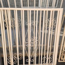 Window metal screen