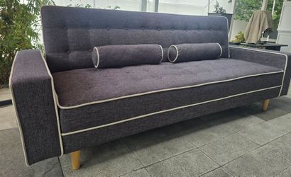 Beautiful sofa bed/ futon