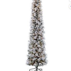 Puleo International 6.5-Foot Flocked Portland Artificial Christmas Tree with Clear Cut Lights in Green