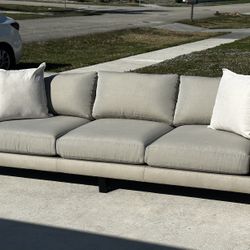 Room & Board Sofa Couch - Delivery Included 🛻