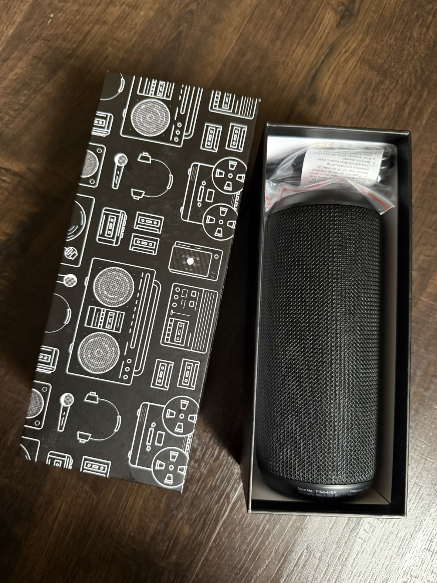 Leeds Promotional Speaker - Rugged Fabric Outdoor Waterproof Bluetooth Speaker