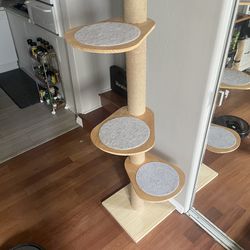 Adjustable Modern Wood Floor To Ceiling Cat Tower