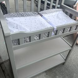 Changing Baby Station - Free