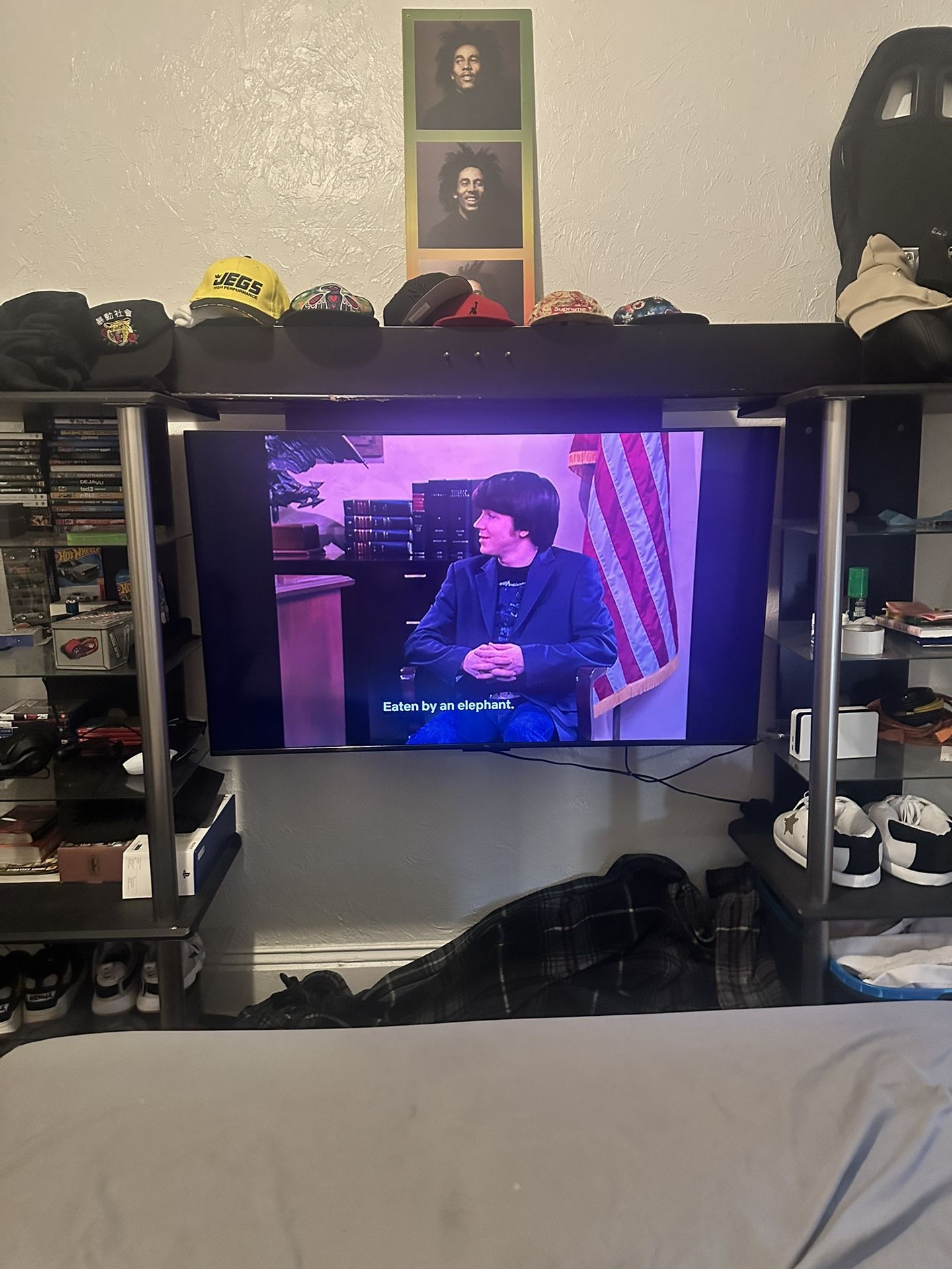 Floating TV Stand With Tempered Glass Shelves