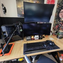 4080 Super / 1440p Oled PC Setup