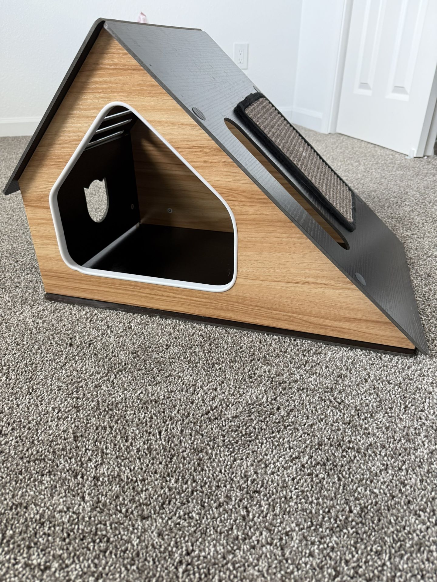 Cat House